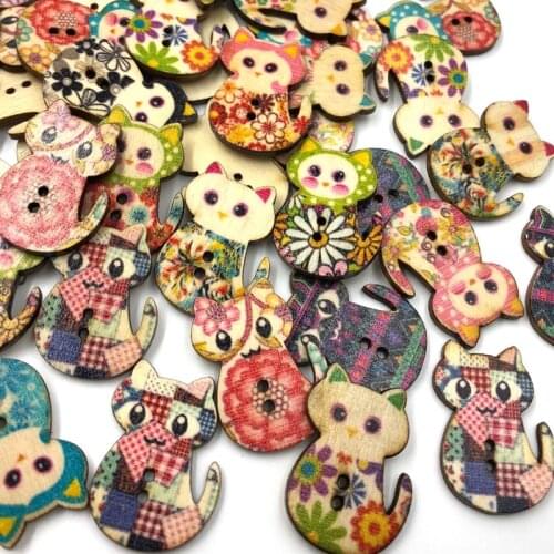 50pcs Multicolored Cat Shaped 2 Holes Wood Printing Sewing Buttons 30mm WB467