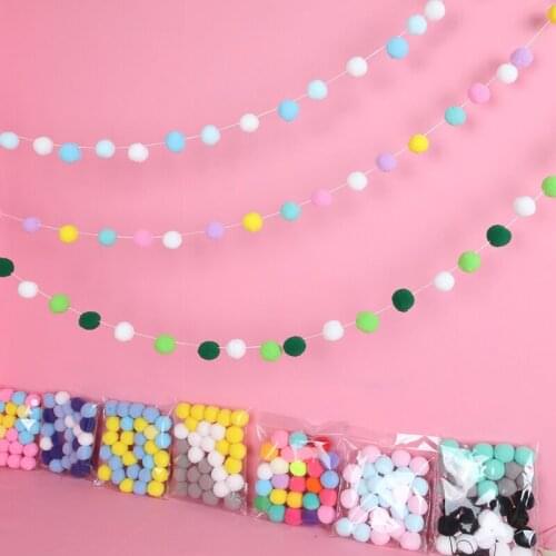 Colorful Felt Ball String Ornament Girls Room Decor Hair Ball Hanging Pendant For Nursery Decor Garland Nordic Style Kids Decor