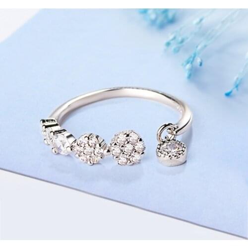 Korean version of the inlaid AAA zircon flower opening ring ladies casual proposal accessories exquisite dressing ladies jewelry