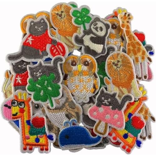 Animal Embroidered iron on patches for clothes Lion Panda Owl applique DIY Badges sticker sewing fabric Decoration