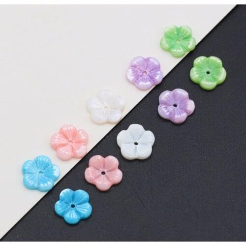 10pcs Natural Freshwater Flower Shape Purple White Green Pink Shell Beads for Necklace Bracelet Jewelry Making Size 8x8mm