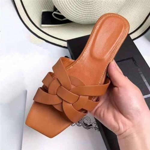 Womens Flat Slippers Multicolor 2021 New Luxury Intentional Summer Outdoor Sandals Womens Comfortable Casual Sandals