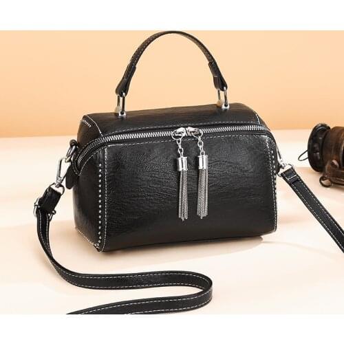 Brand Women Leather Handbags Fashion Rivet Multicolor High Capacity Crossbody Bags New Luxury