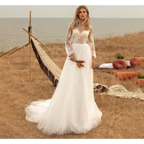 Sheer O-neck with Visible Bra A-line Long Sleeves Beach Wedding Dress Ruched Applique Lace See Through Bridal Dress