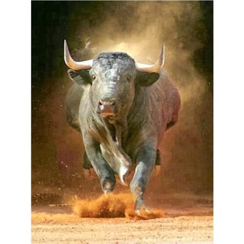 LZAIQIZG Full Square/Round Diamond Painting Running Strong Bull Diamond Embroidery Animal Rhinestone Picture Home Decor Gift