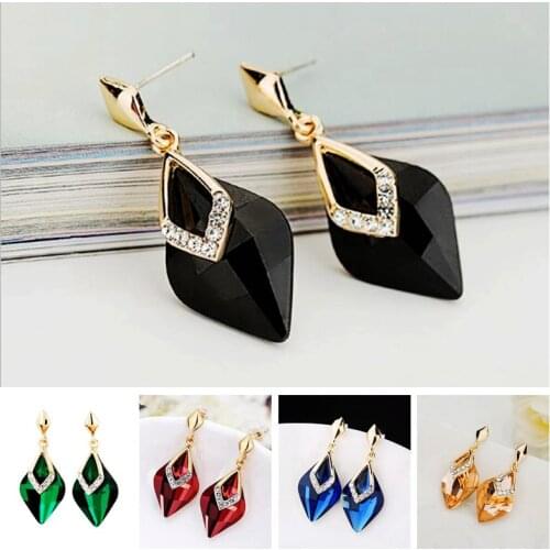 High Quality Pretty Diamonds Shape Crystal Gems Beads Fashion Silver Color Earrings Jewelry 1 Pair wk49