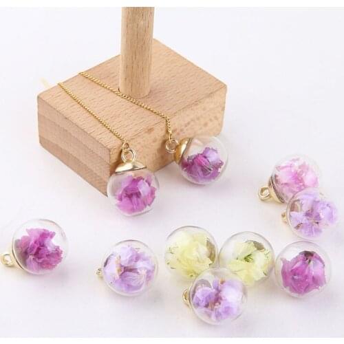 Wholesale 50pcs Violet immortal flower Dry Flowers Round Glass Ball Charms Fashoin Earring Material DIY Pendants 21*16mm