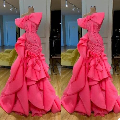 Sexy Illusion Evening Dresses Neck Satin Appliques Prom Dress Robe Formal Party Luxury Beaded Gowns