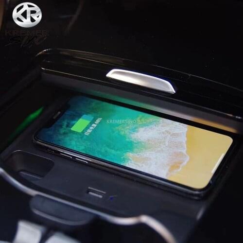 Original Style Qi Wireless charger Mobile Phone For Mercedes-Benz A/B Class GLA/GLB With Atmosphere Lamp Plug&Play