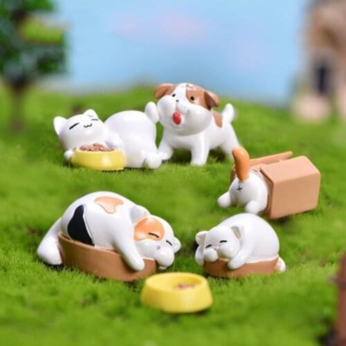 ZOCDOU 1 Piece Cute Cats And Dogs Resin Animals Small Statue Little Figurine Crafts Figure Ornament Miniatures