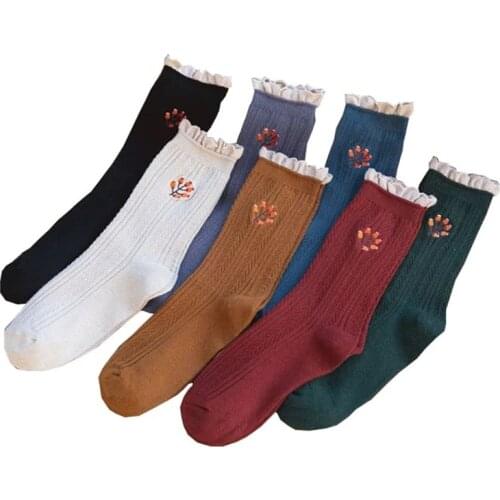 7 Pairs Street Style Flower Embroidery Cotton Socks Women Fashion Middle Tube Ruffle Spring Autumn Long Socks Set Chaussettes