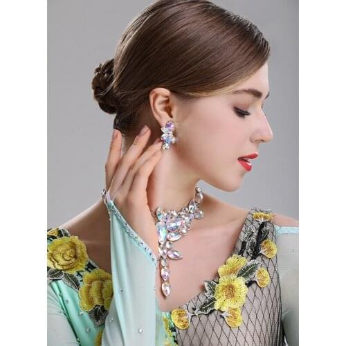 Professional Dance Accessories Latin Dance Competition Earrings Modern Ballroom National Standard Dance Crystal Earrings DQL3337
