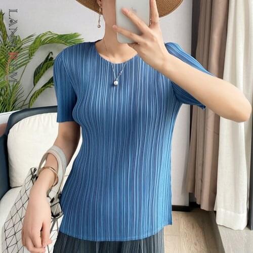 LANMREM Pleated 2021 Summer Short Sleeve Round Neck T-shirt Simple And Versatile Temperament Top Womens New Style 2D3756