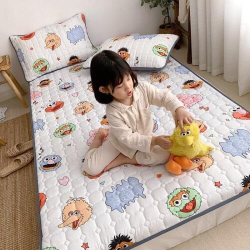 Quilted Mattress Pad Machine Washing Non-slip Bedspread 1pcs Single Queen King Cartoon Children Kids Bed Pad Mattress