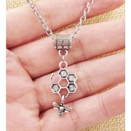 1 Pcs/Lot Cute Bee & Bee Owl & Bird Animal Charm Pendant Necklace Women Men Jewelry Accessories Holiday Gifts