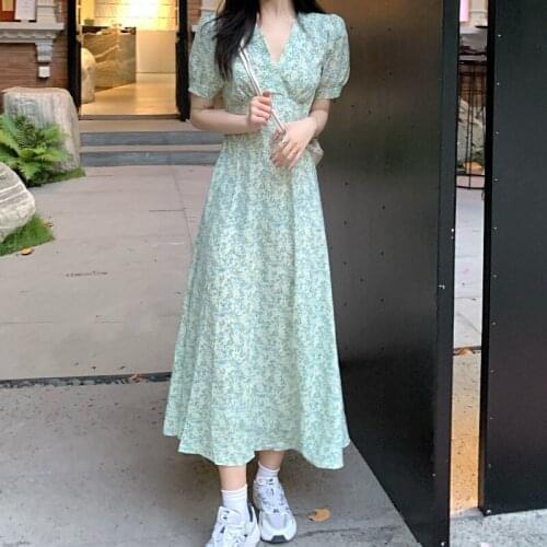 French Floral Dress Summer New Waist V-neck Puff Sleeve Fairy Skirt Temperament A-line Mid-length Skirt Dresses Women