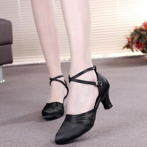 Womens Dancing Shoes Grils Salsa Outdoor Latin Shoes Ladies Dancing Gold Sparkly Leopard Dance Shoes Ballroom Heel 5CM A265