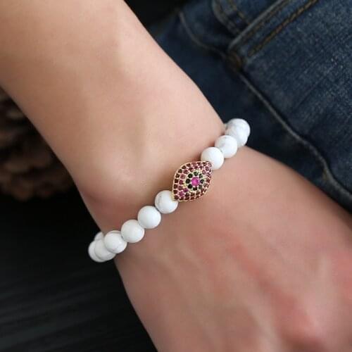 2019 Fashion 8mm White Pine Stone Beads Bracelet Bangle New Micro Inset Zircon Metal Eyes Charm Elastic Couples Bracelet Jewelry