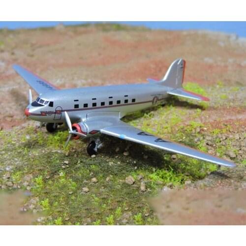 Diecast 1:200 Scale Alloy Plane Model Douglas American DC-3 C-47 Airlines Aircraft Planes Model Airplanes Gifts Toy Collection