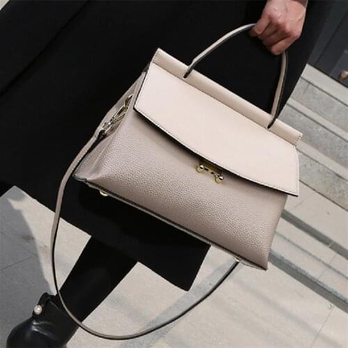 Fashionable Handbag New Style Large Capacity Versatile Shoulder Crossbody Bag Casual Contracted Atmosphere Delicate Handbag
