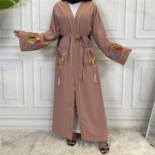 Abaya Middle East Dubai Hot Sale Muslim Fashion Cardigan Lace Ladies Robe Arab Ethnic Embroidered Robe Abaya Dubai 2021