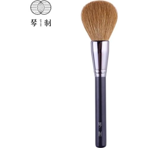 QINZHI Professional Handmade Make Up Brush Round Face Powder Brush Soft Goat Hair Synthetic Fiber Makeup Brushes