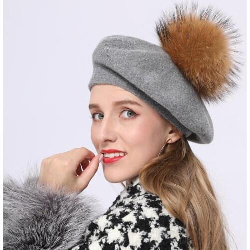 Lady Classical Beret Rabbit Wool Winter Hat With Real Raccon Fur Pompom Wholesale Fashion Beret