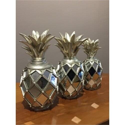 Silver Pineapple Decoration Set with Mirror Details 3 Piece Decorative Accessories Living Room Classical Modern Design Home Deco