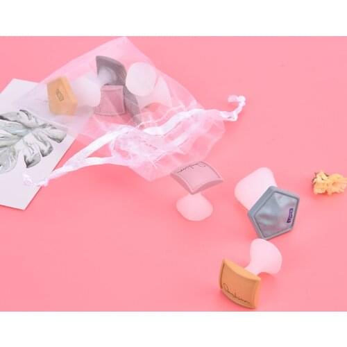 8Pcs Silicone Toe Separator Charming Pearls Design Foot Nail Art Tools New