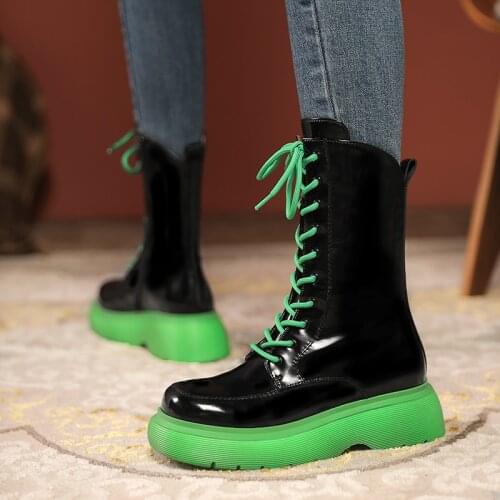 QZYERAI 2021 Fashion Lace Up Womens Boots Genuine Leather With Flat Platform Warm Shoes Autumn Winter Motorcycle boots Ankle