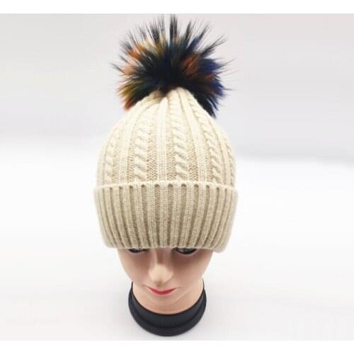 Winter cable twist pattern knitted skullies beanie cap Winter women men Real raccoon fur pom pom warm knitting hat gorros