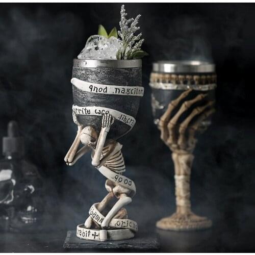 The resin skeleton jar creative cocktail glasses stainless steel inner bowl water bowl bar glasses Halloween Decorated Cup