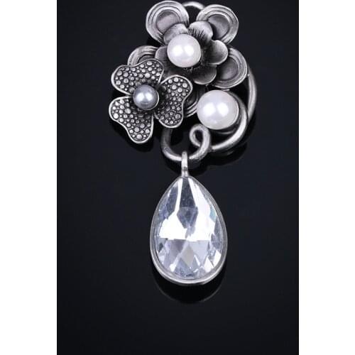 Pretty Elegant Antique Color Flower Brooches with Simulated Pearl Crystal Broches Scarf Pin Accessories Bouquet Wedding