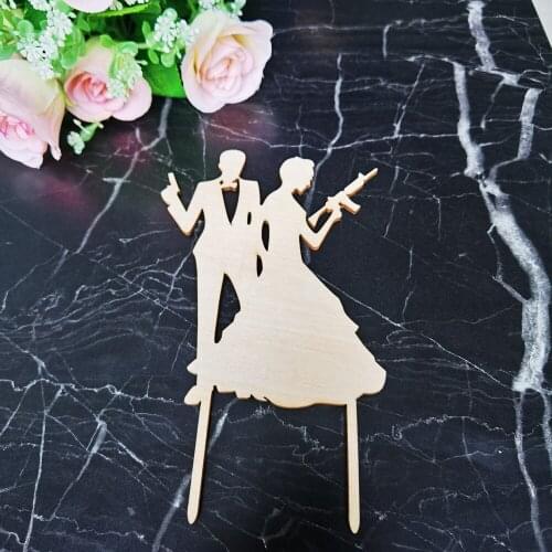 Gun Style Cake Topper Bride And Groom Armed Wedding Couples Anniversary Unique Cake Topper Party Decoration Supplies