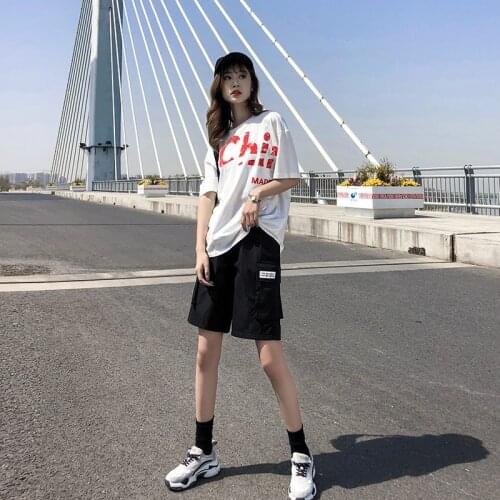 2021 New Summer Cool Cargo Shorts for Woman Black High Waist Loose Straight Casual Shorts for Woman Streetwear Women Shorts