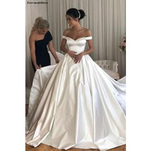 Off Shoulder Satin Wedding Dresses 2019 Ball Gowns Button Back Sweep Train Simple Bridal Gowns Plus Size Custom Vestido De Noiva