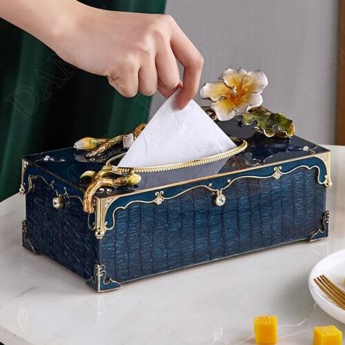 Creativity Enamel Tissue Box Embossed Flowers Western Restaurant Desktop Napkin Organizer Bedroom Paper Boxes Home Decoratio