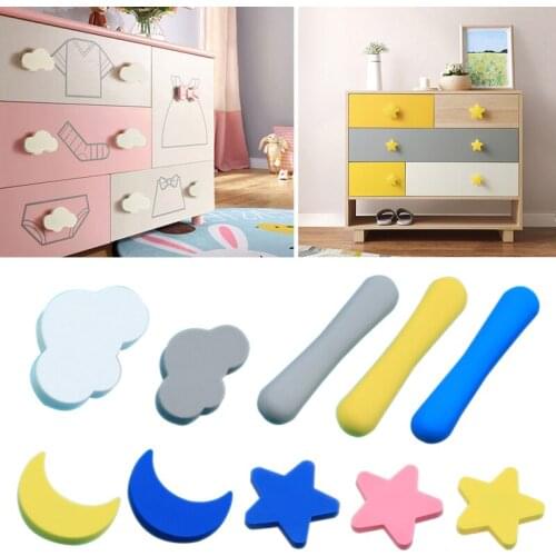 Anti-bumping Childrens Room Knobs Handle Wardrobe Cartoon Star Moon Clouds Cabinet Door Drawer Furniture Pulls Child Handle