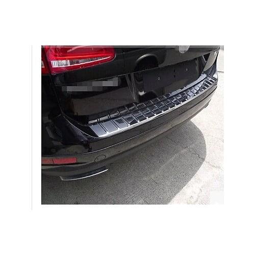 ABS Rear sill bumper cover Plate For VW Volkswagon Touareg 2011 - 2014