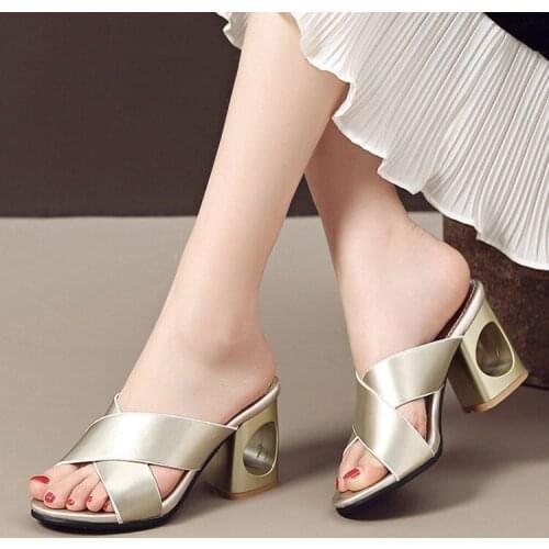 Summer sandals go out fashion simple hollow wild bright 2020 new ladies sandals wear high heels thick heel slippers