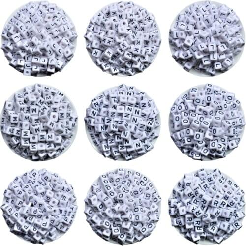 Different Alphabet White 50PC Size Of 10x10mm Beads Acrylic Letters Children Education Montessori DIY Plastic Beads Intelligence