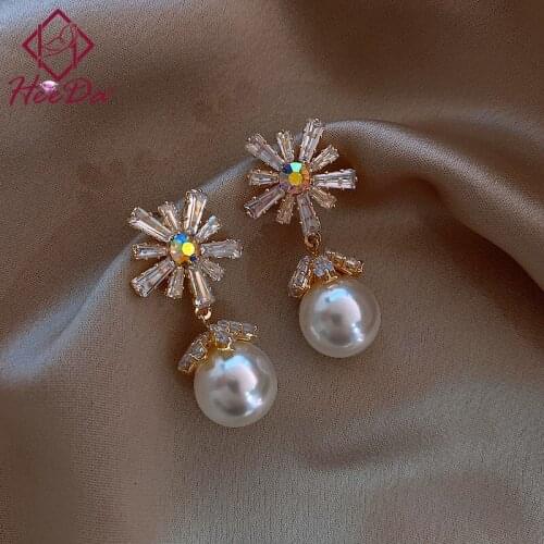 Japan Korean Sweet Snowflake Pearl Stud Earrings Women 2021 Graceful 925 Silver Needle Ear Accessories Shiny Set Auger Jewelry