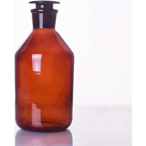 Brown Reagent bottle,Narrow neck with standard ground glass stopper,Clear,Boro. 3.3 glass,Capacity 2500ml,Sample Vials