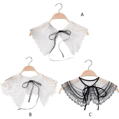 Fashion Women Lace Hollow Out Women Blouse Fake False Collar Clothes Shirt Detachable Collars Shirt Apparel Accessories