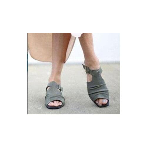 2020 summer new word buckle large size hollow low heel wild female sandals casual fish mouth sandals X204