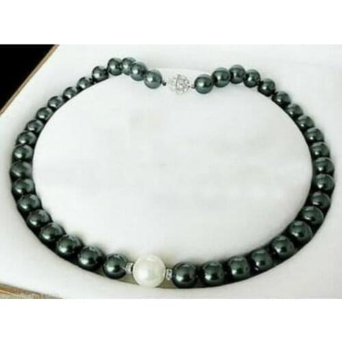 Free Shipping Pretty Black & 10MM White ROUND SHELL PEARL NECKLACE 18