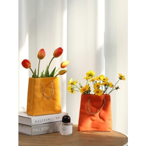 Nordic Light Luxury Ceramic Vase Decoration Home Flower Arrangement Dining Table Dried Flower Flower Arrangement Decorative Vase