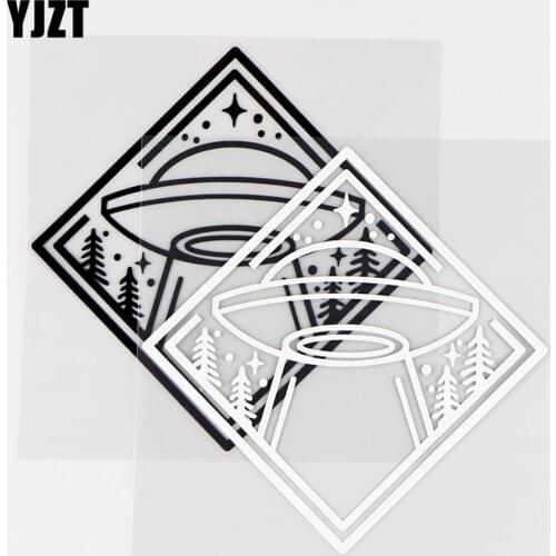 YJZT 13.5×13.5CM Funny Space Et Ufo Vinyl Decal Car Sticker Body Decor Flying Saucer Black / Silver 10A-0489