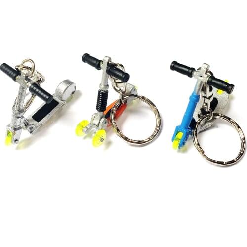 Free Shipment 10pc Plastic Finger Scooter with keychain Boy Fashion Birthday Party Favors Pinata bag Gift Prize Carnival