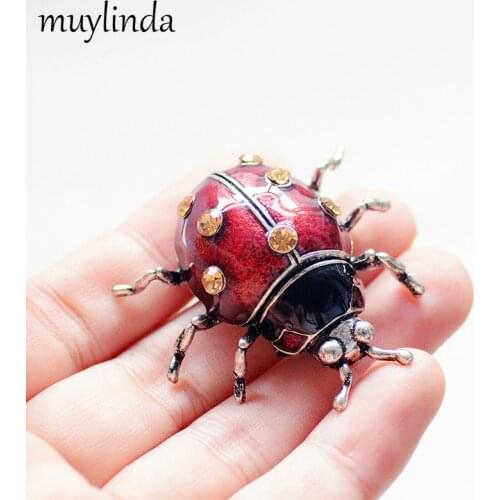 Muylinda Rhinestone Insect Brooch Ladybugs Enamel Pin Vintage JewelryMetal Brooches for Women Men Banquet Party Clothes Pins